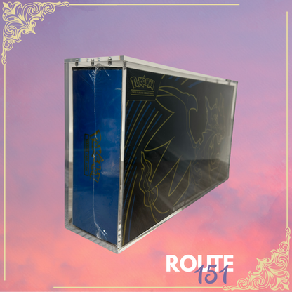 Collection Ultra Premium Méga-Dracaufeu X-ex + Acrylique